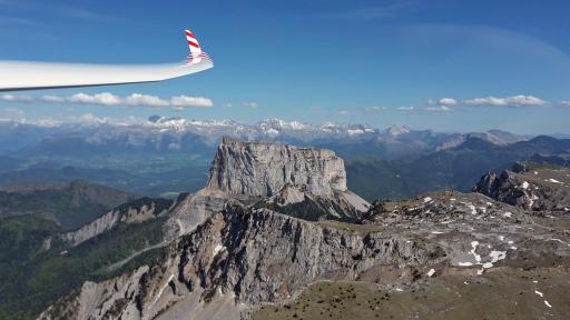 64  Mont Aiguille